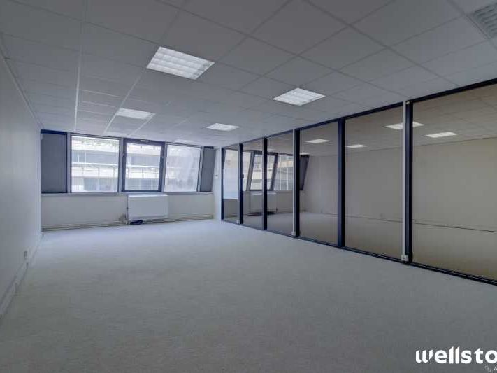 Wellstone vous propose à la vente une surface lum