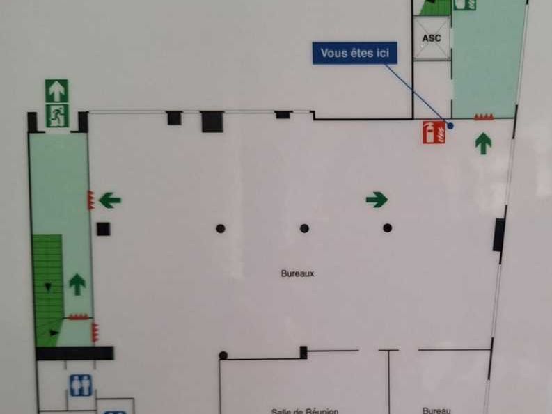 Location bureaux 270 m² non divisibles