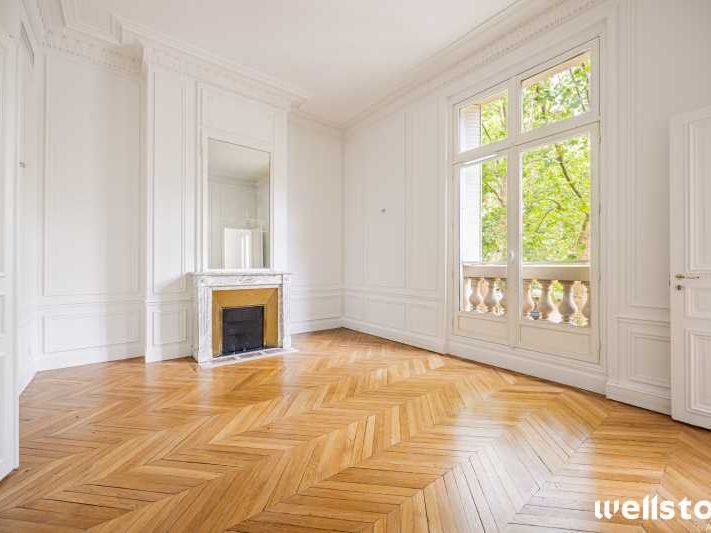 Wellstone vous propose à la location un plateau e