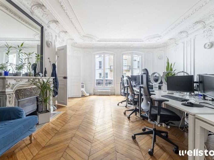 Rare sur le marché : locaux sans TVA ! En plein c