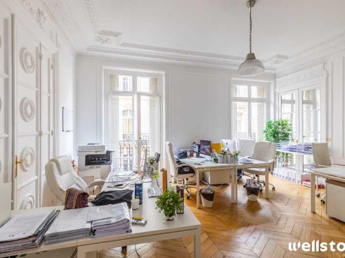 Wellstone propose des bureaux à louer, dans un tr