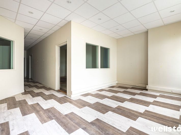 Dans un immeuble de bon standing, nous vous propo