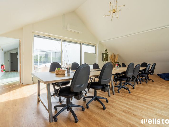 Wellstone propose à la location des bureaux plug 