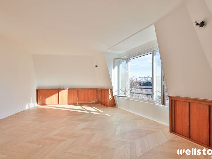 Au pied du parc Monceau, Wellstone vous propose à