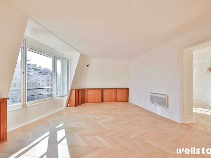 Au pied du parc Monceau, Wellstone vous propose à