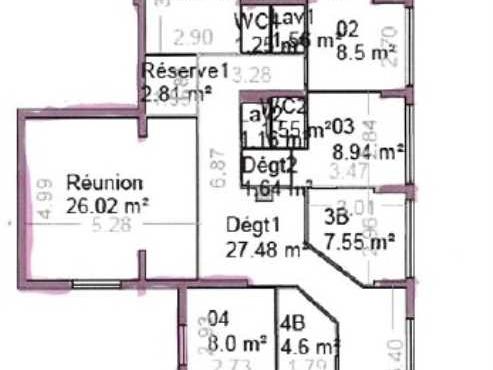 Dans un immeuble de bon standing, nous vous propo