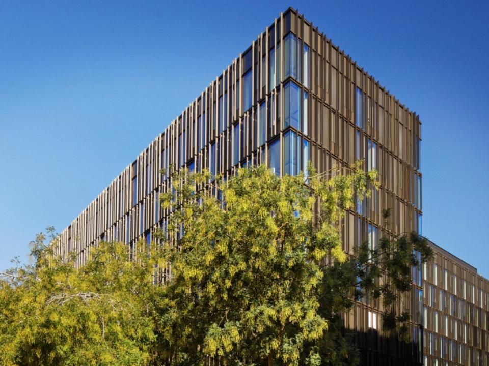 1626 m² pour ce bureaux en location à Paris