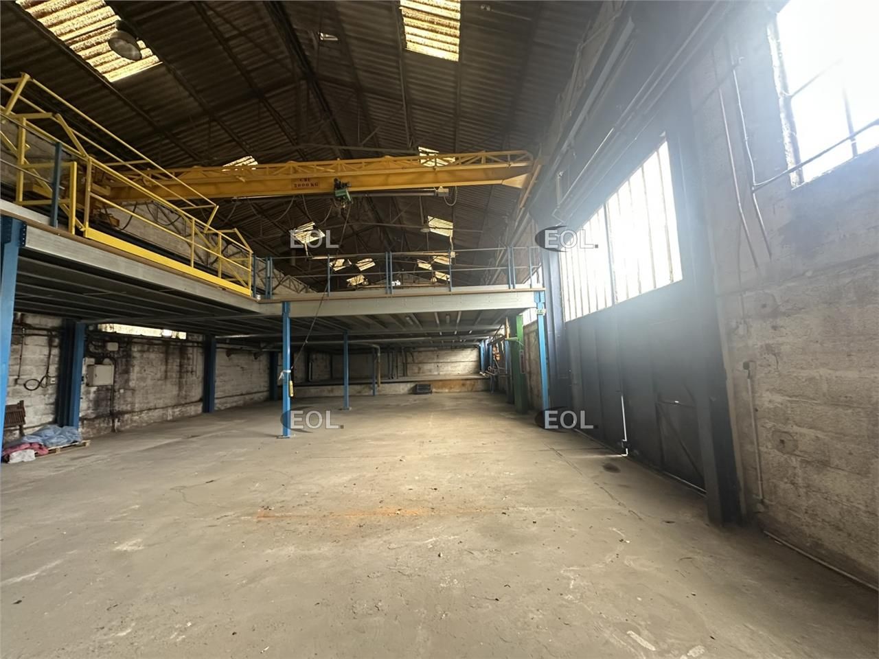 Ensemble immobilier avec cour privative