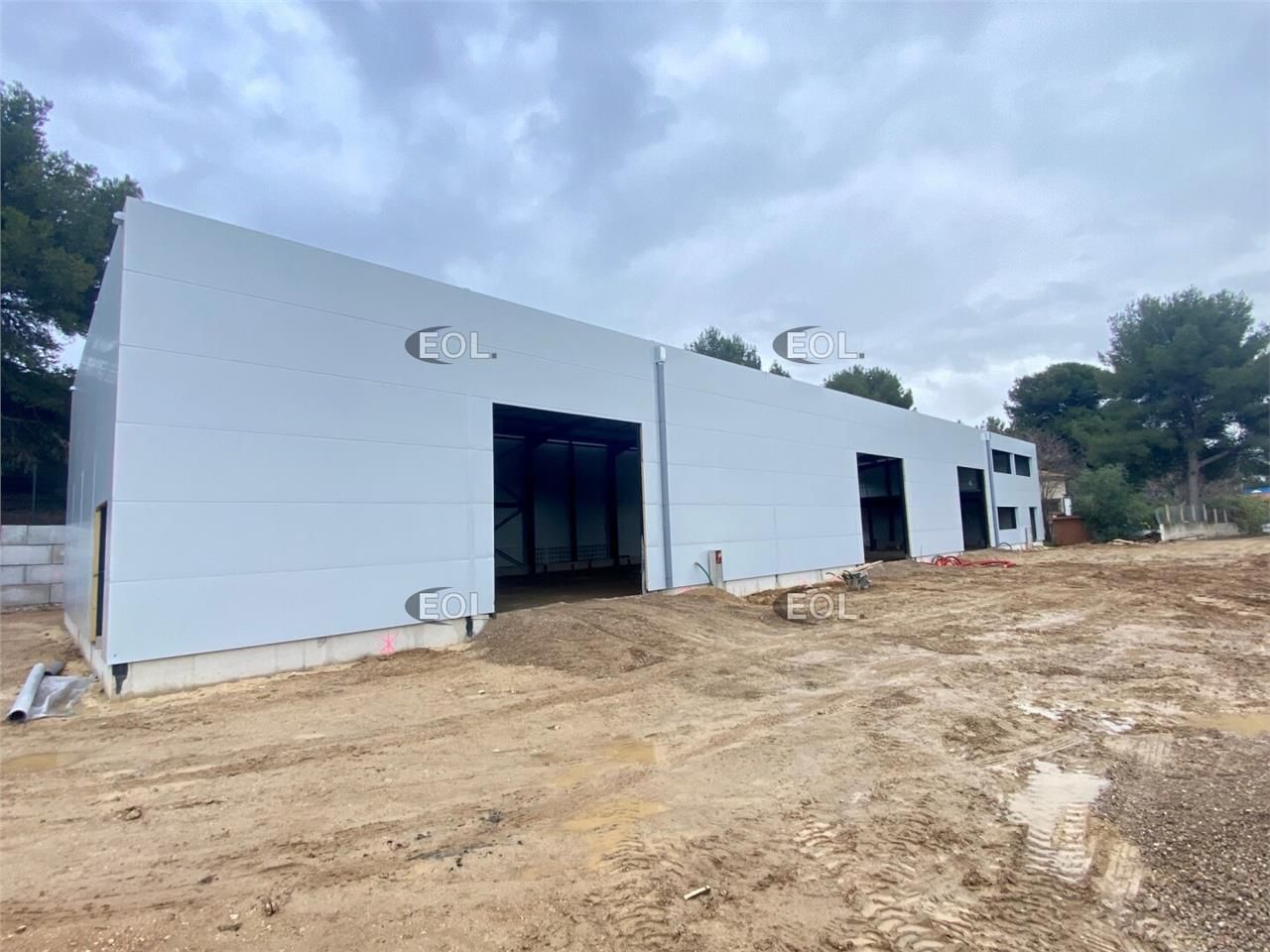 Bâtiment d'activité / commerce - Vitrolles