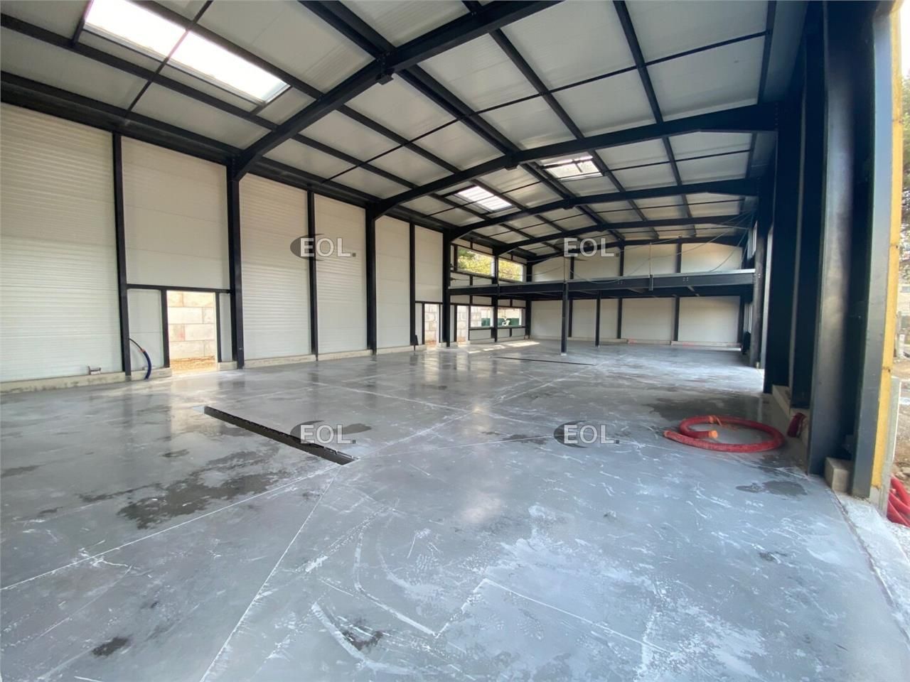 Bâtiment d'activité / commerce - Vitrolles