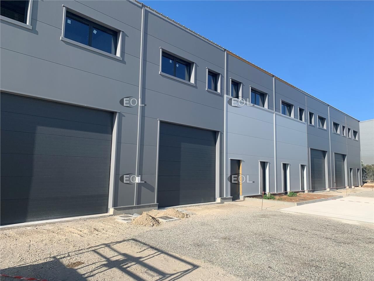 Location Local d'activités 187 m² non divisibles