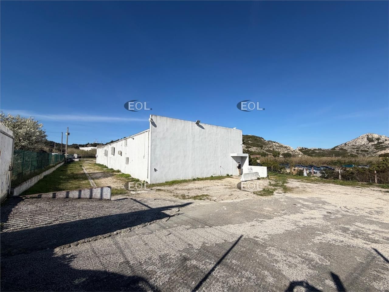 Vente Local d'activités 650 m² non divisibles