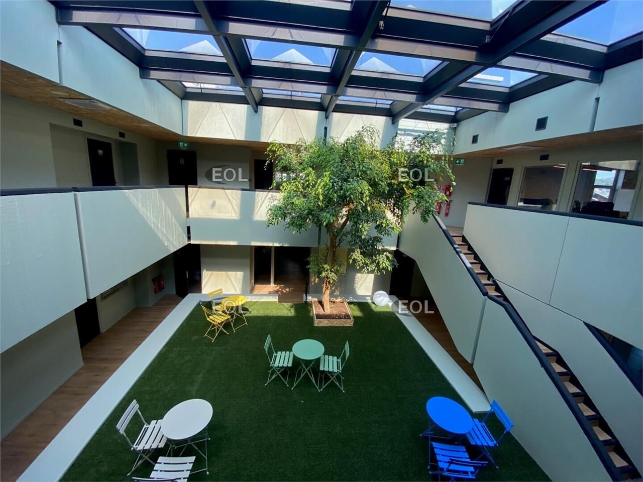 Location Bureaux 600 m² non divisibles