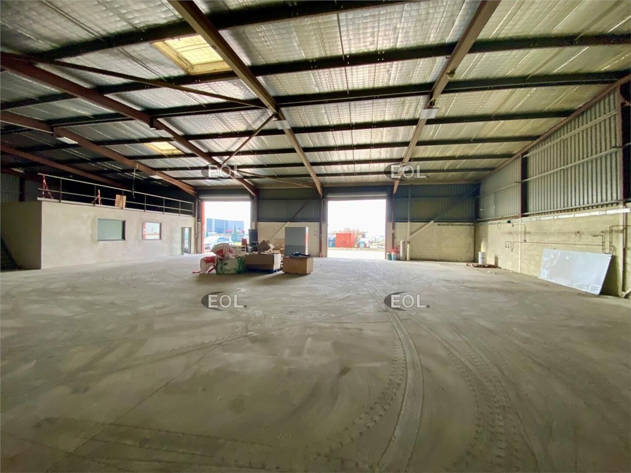 Location Local d'activités 760 m² non divisibles