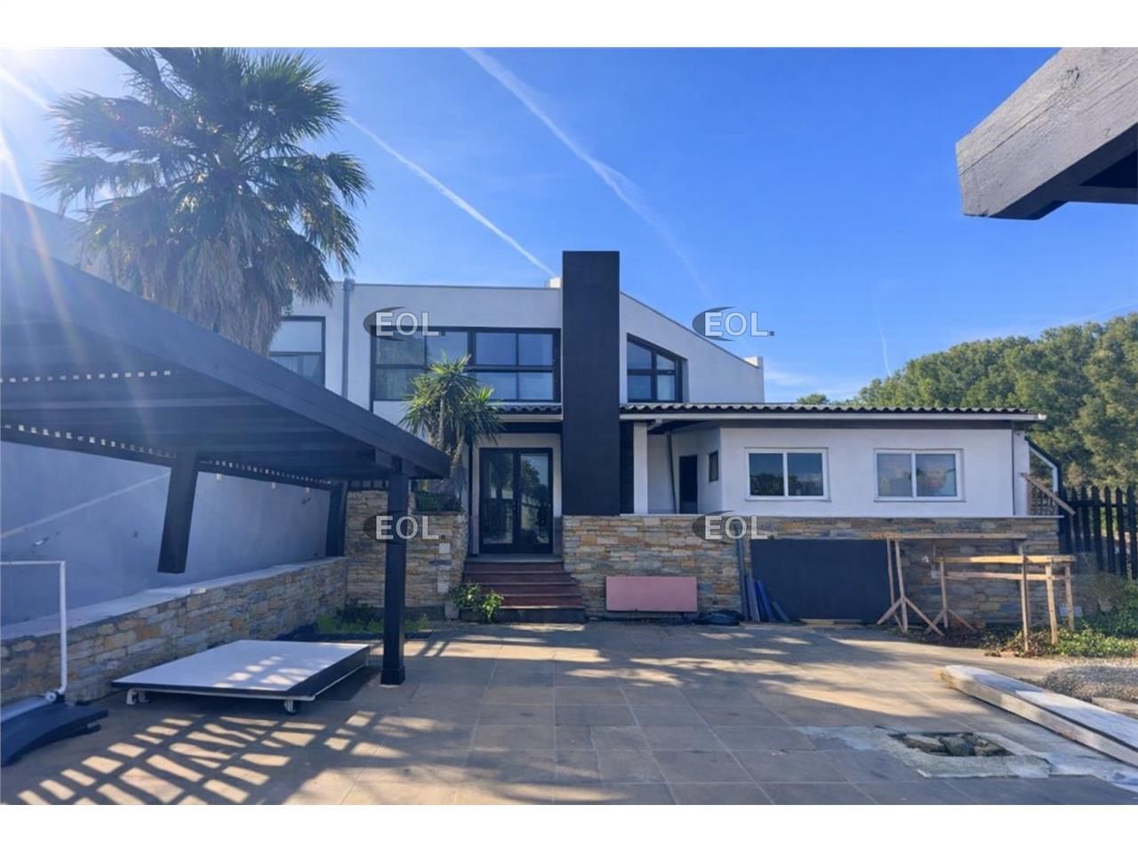 Location Immeuble commercial 1000 m² non divisibles