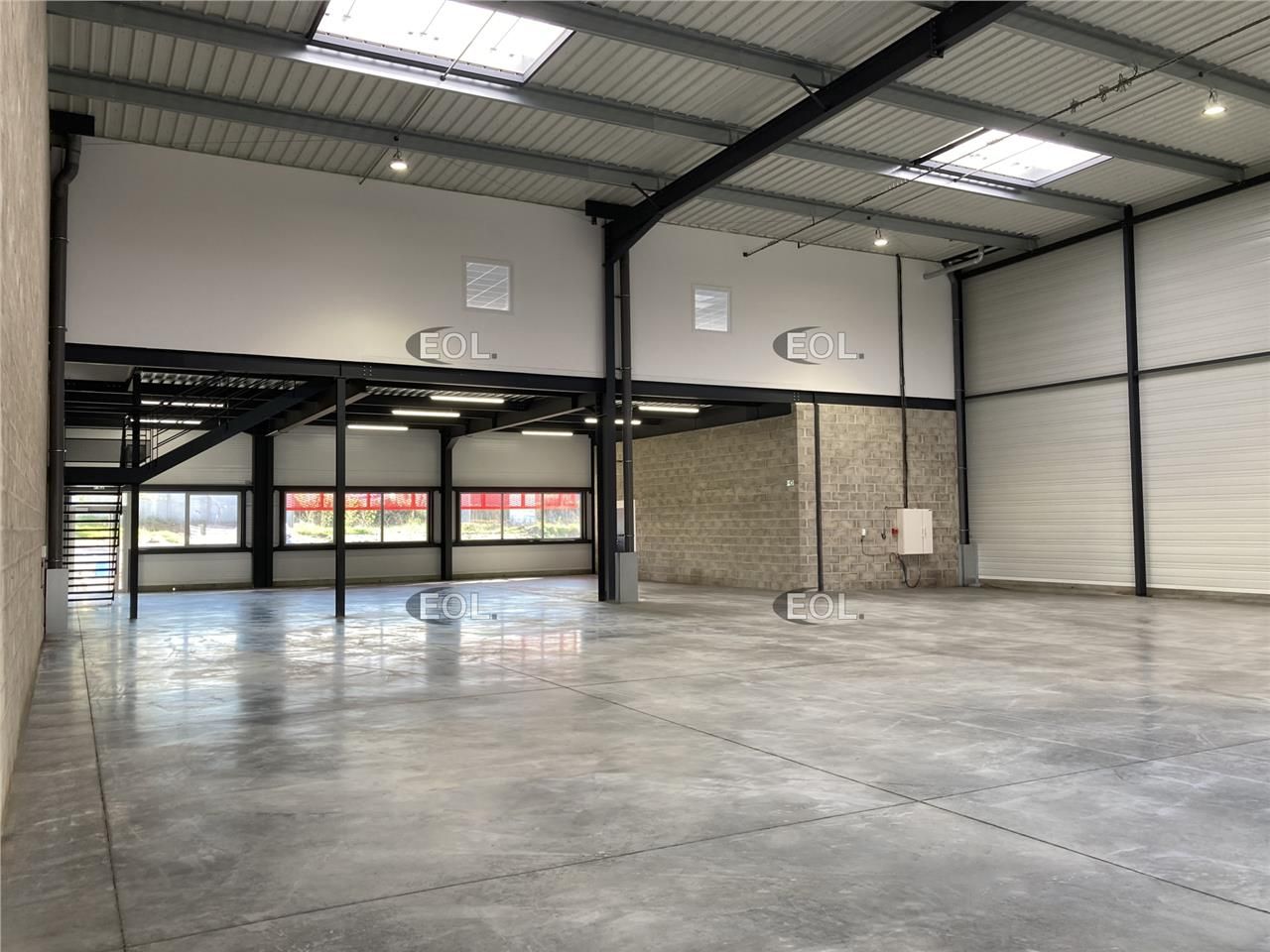 Vente Local d'activités 238 m² non divisibles