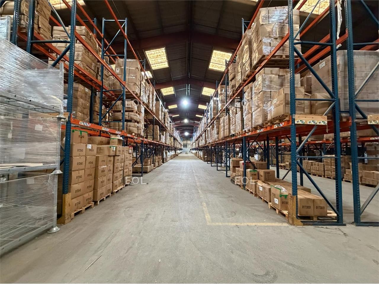 Vente Entrepôt 11736 m² non divisibles