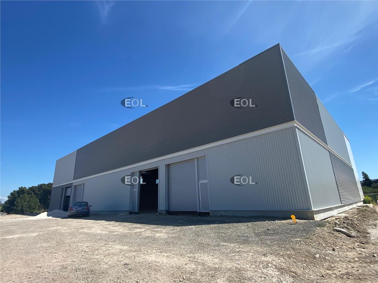 Vente Local d'activités 923 m² non divisibles