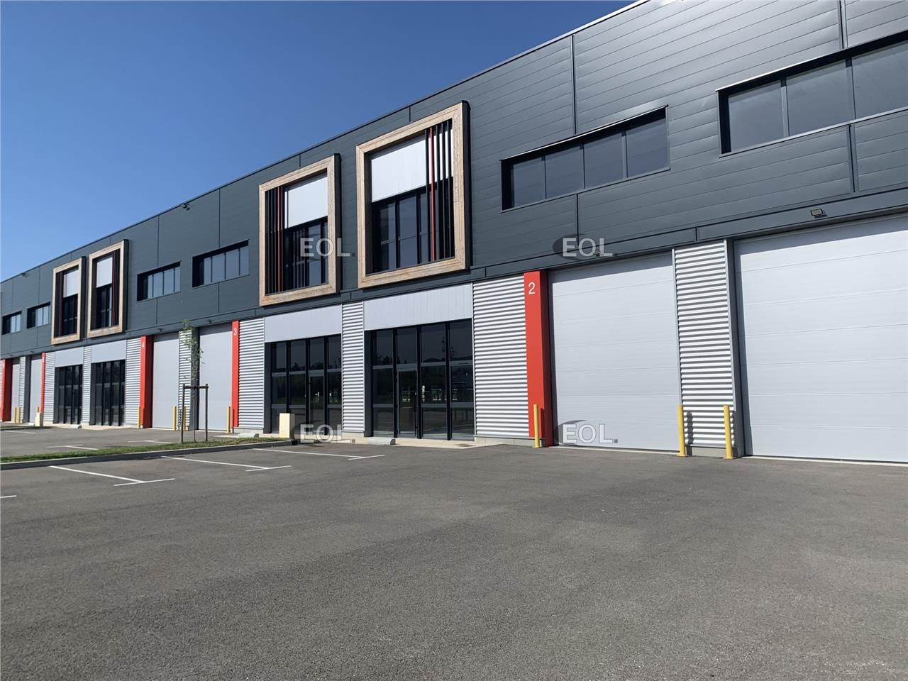 Location Local d'activités 367 m² non divisibles