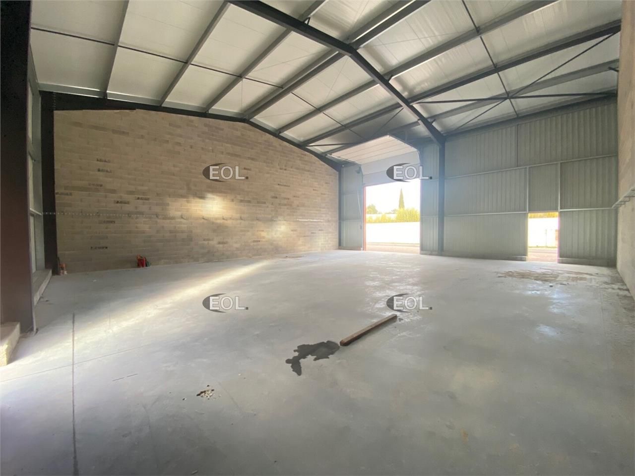 Vente Local d'activités 192 m² non divisibles