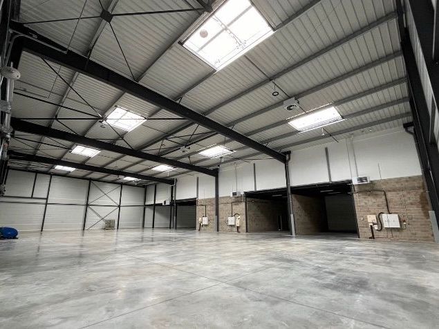 Vente Local d'activités 1559 m² non divisibles