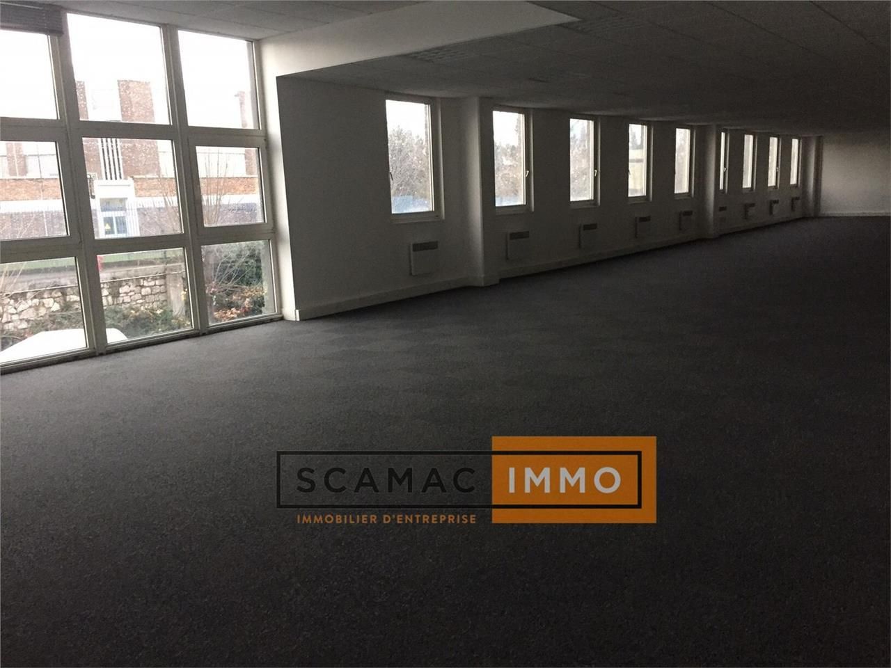 Bureau de 485m²