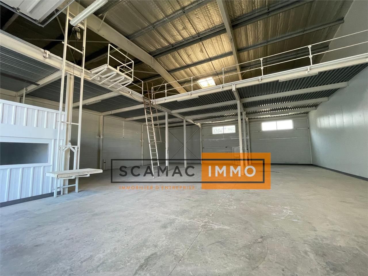 Local d'activités de 667m²