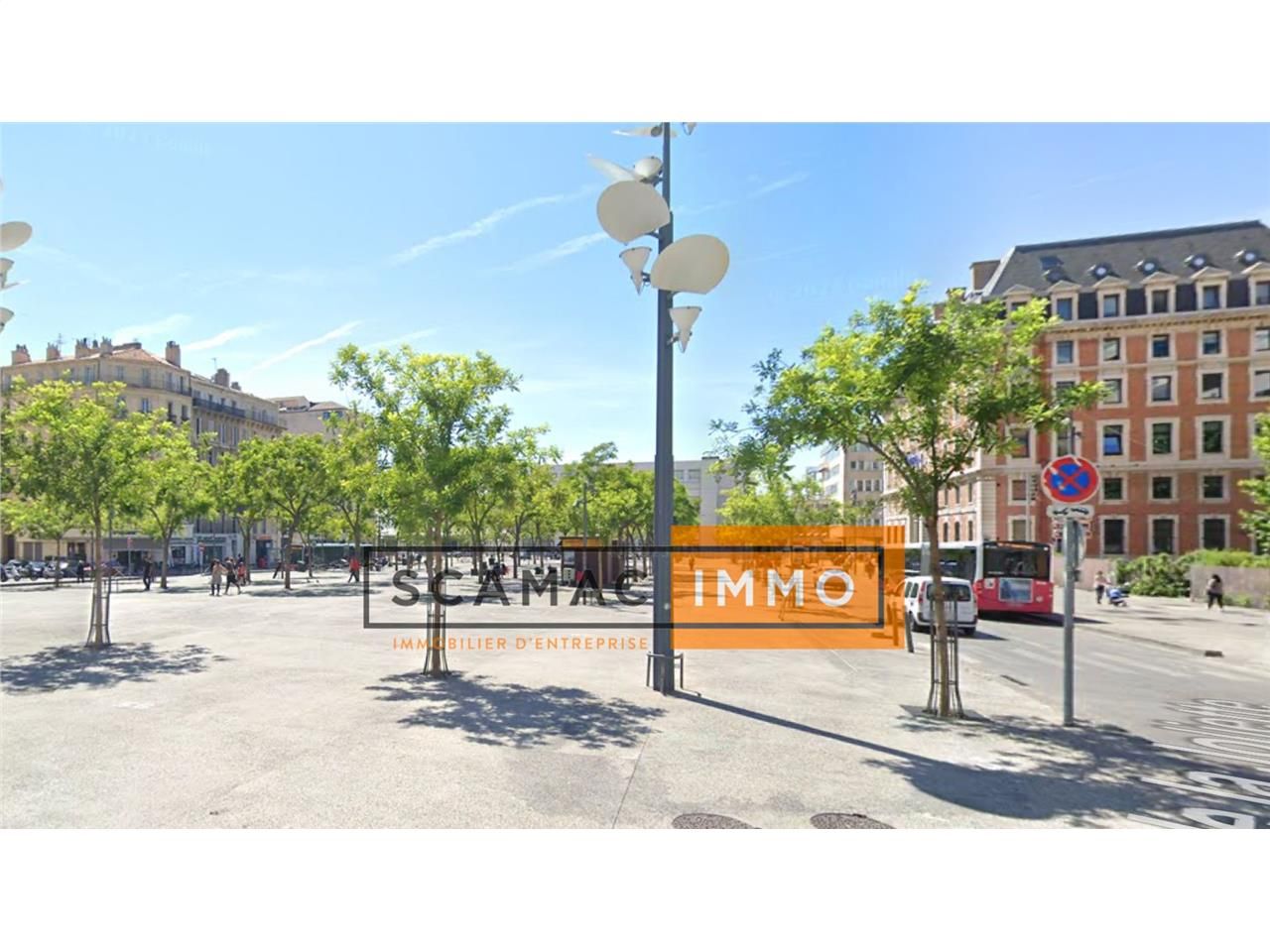 Location Local Commercial 316 m² non divisibles