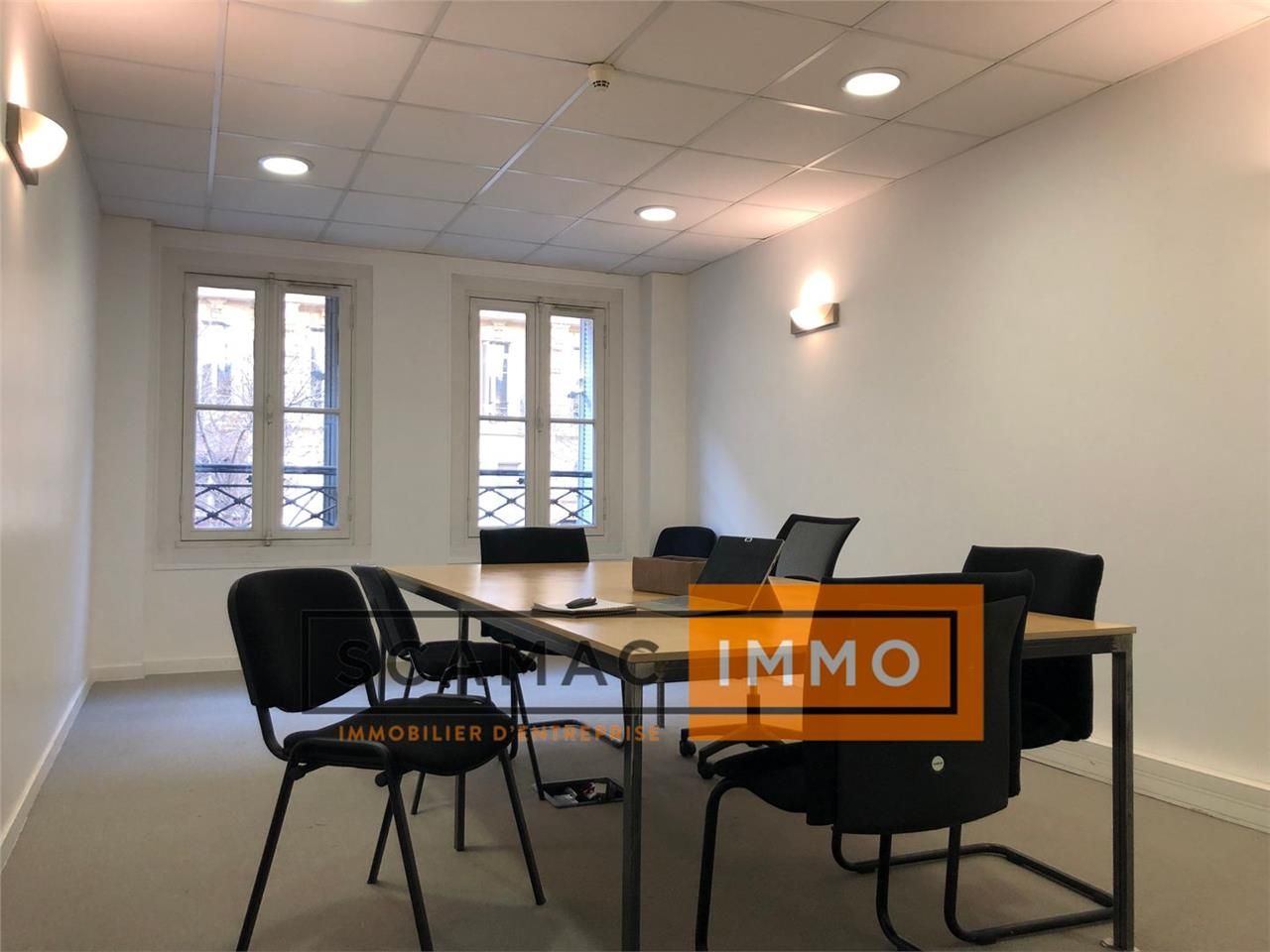 Bureau de 10m²