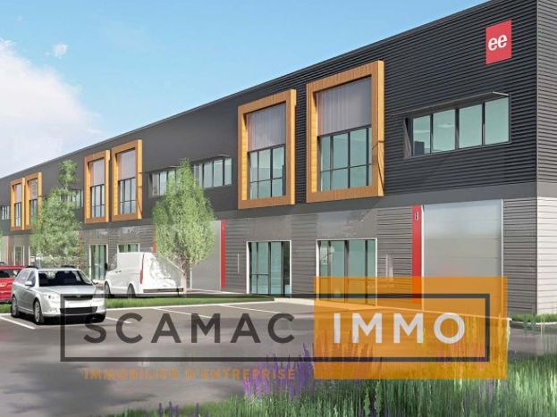 Location Entrepôt 4950 m² non divisibles