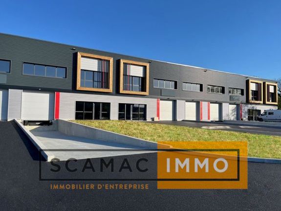 Entrepôt de 4950m²