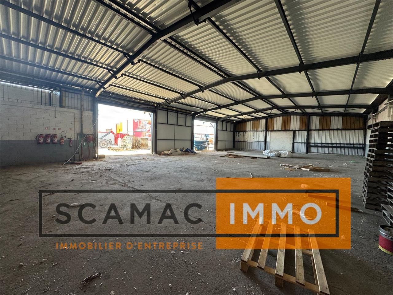 Location Entrepôt 460 m² non divisibles