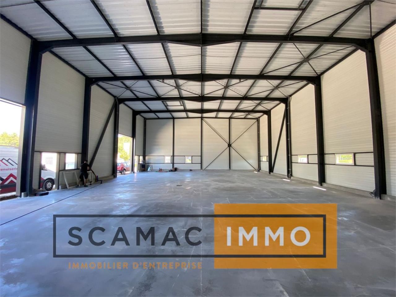 Location Entrepôt 200 m² non divisibles