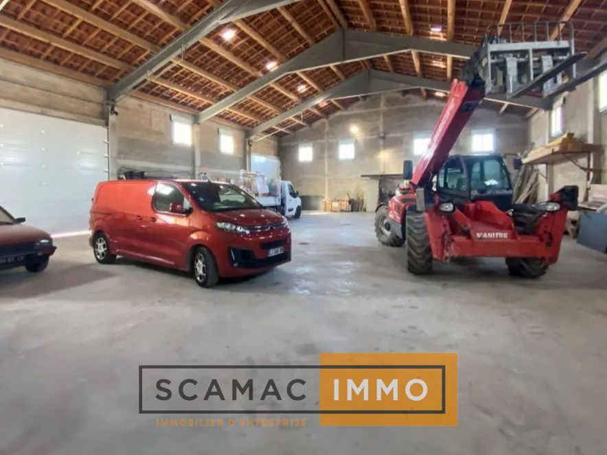 Local d'activités de 440m²