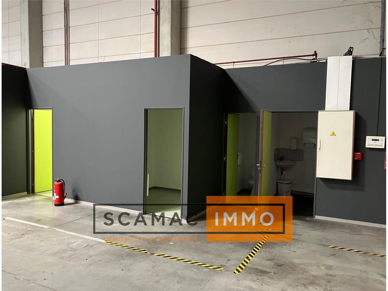 Entrepôt de 2178m²