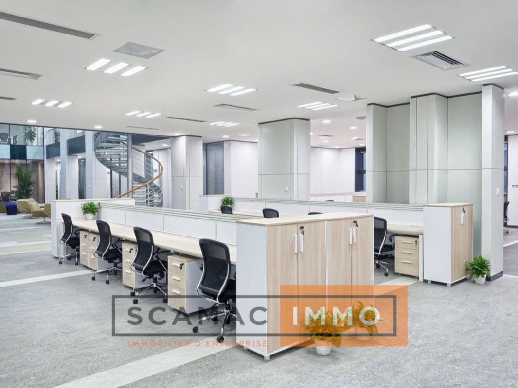 Bureau de 800m²