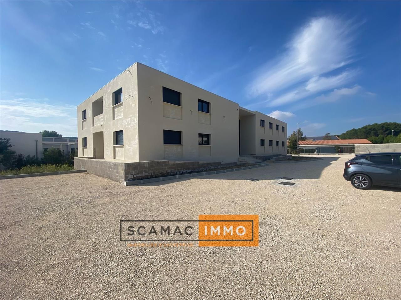 Location Local d'activités 800 m² non divisibles