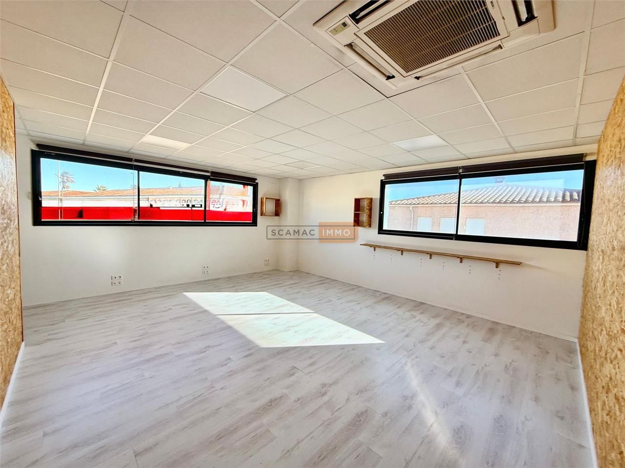 Location Bureaux 85 m² non divisibles