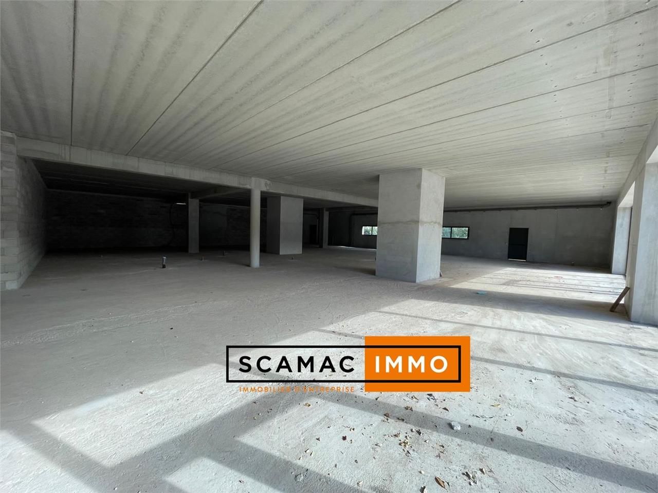 Local commercial de 582m²