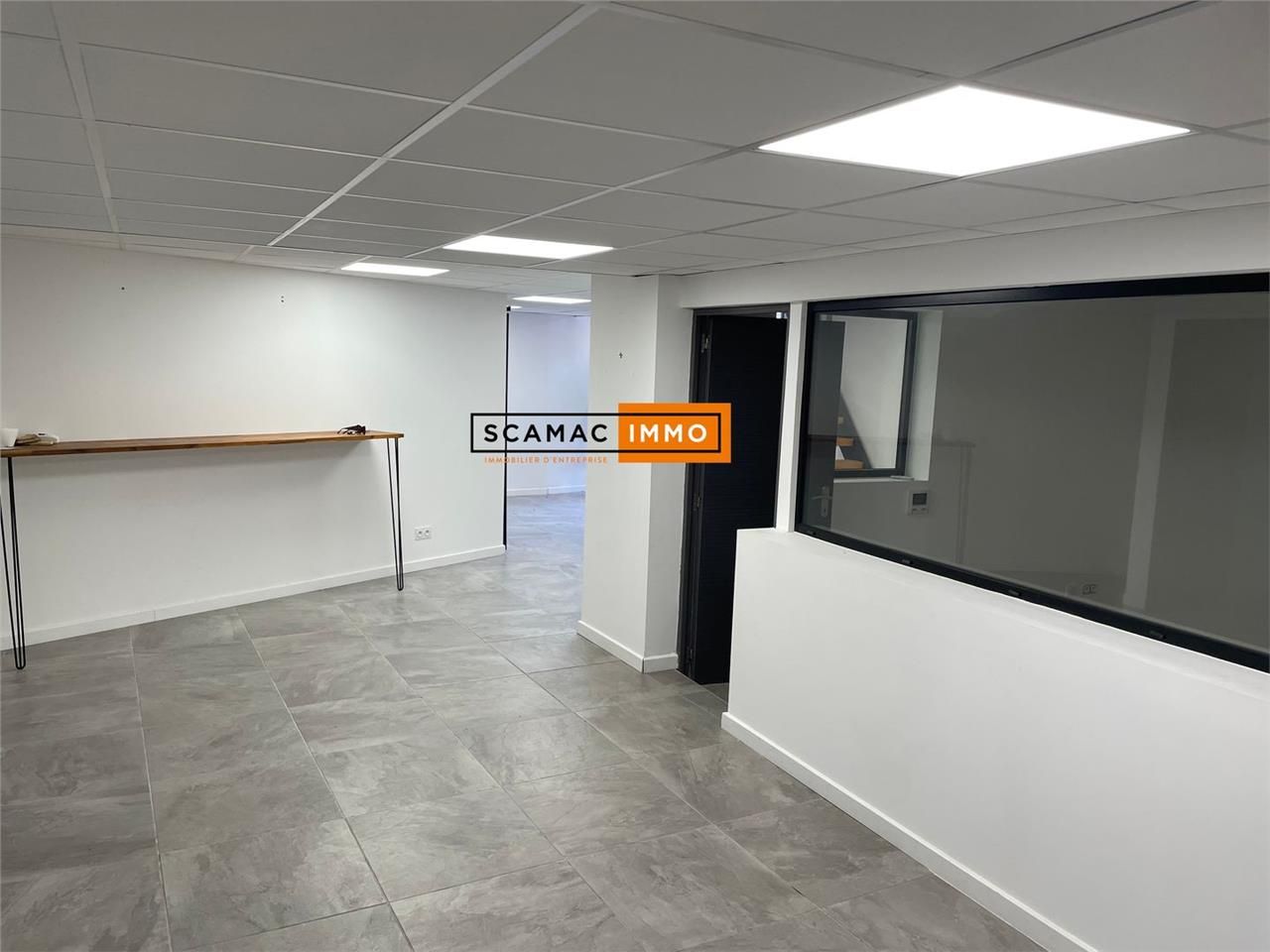 Location Local d'activités 188 m² non divisibles