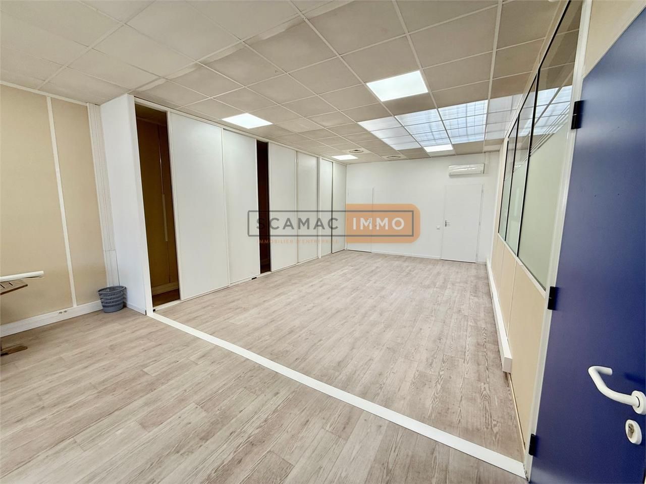Bureau de 75m²