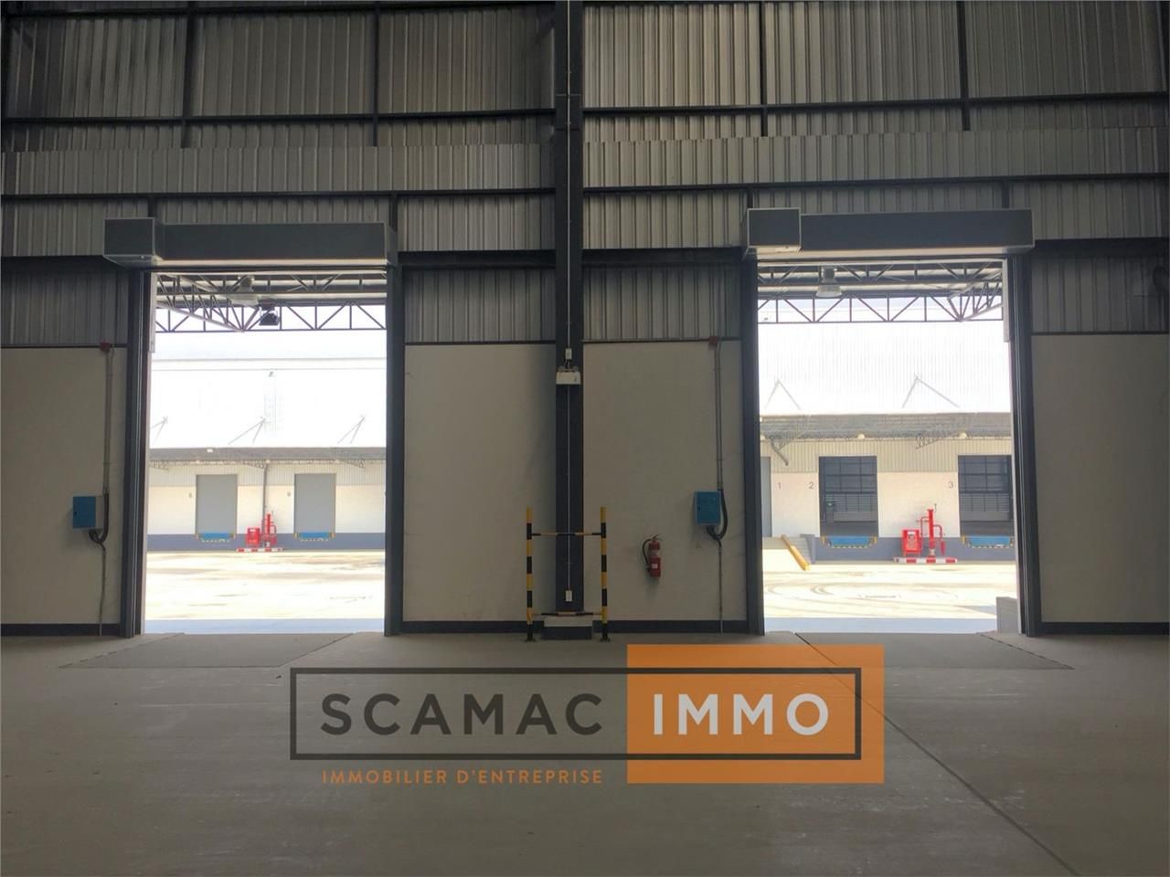Entrepôt de 250m²