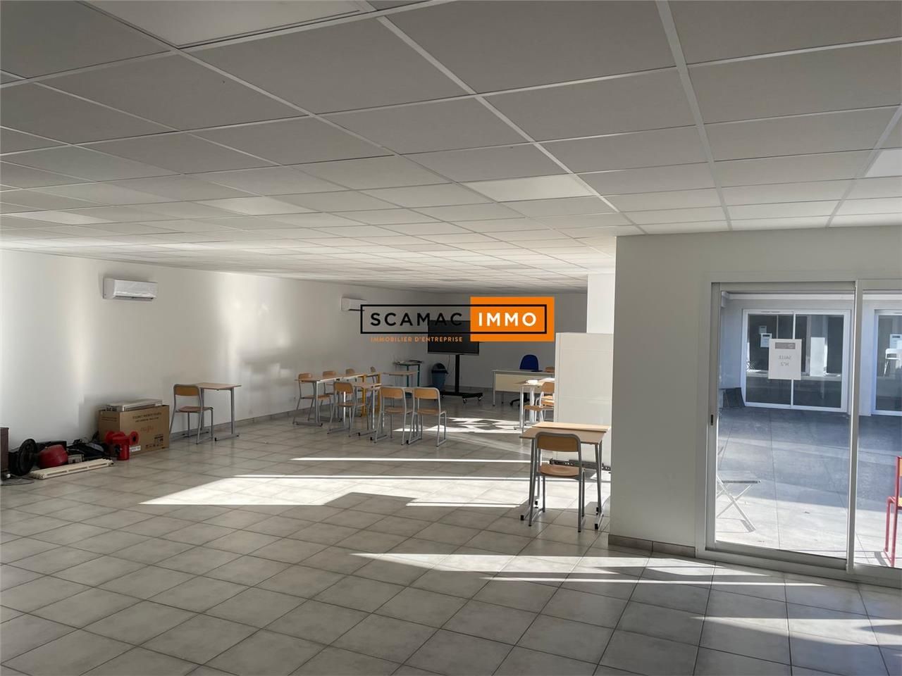 Location Local d'activités 252 m² non divisibles