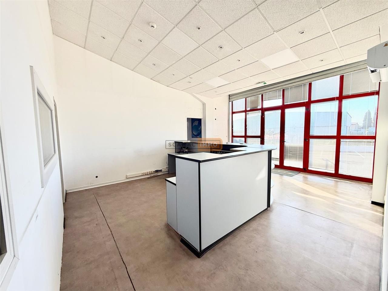 Local d'activités de 370m²
