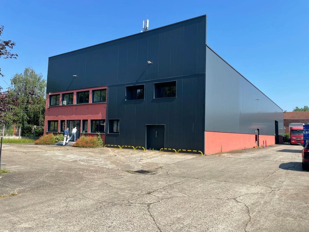 Location Activité 1350 m² non divisibles 92390 Villeneuve-la-garenne