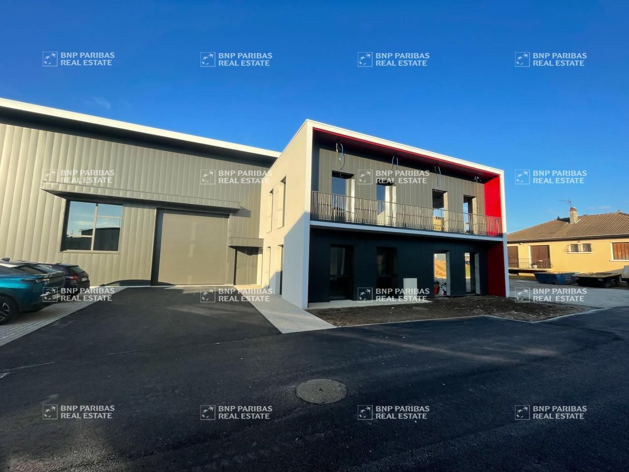 Location Activité 364 m² non divisibles 69150 Décines-charpieu