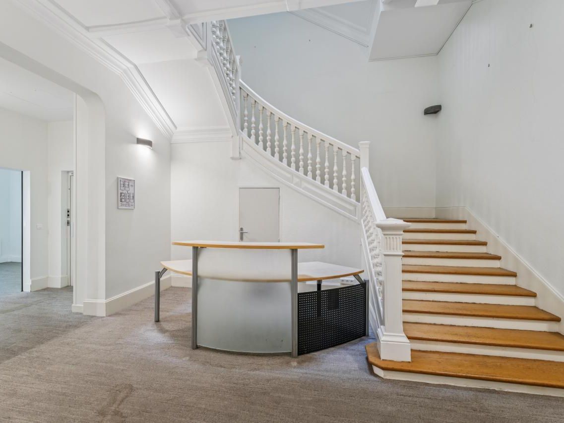 602 m² pour ce bureaux en location à Paris