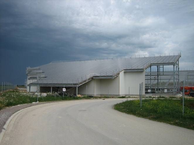 Location activité/entrepôt - 2500 m²