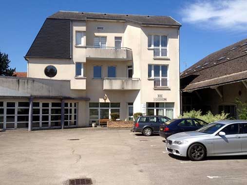 Location bureaux 300 m² non divisibles