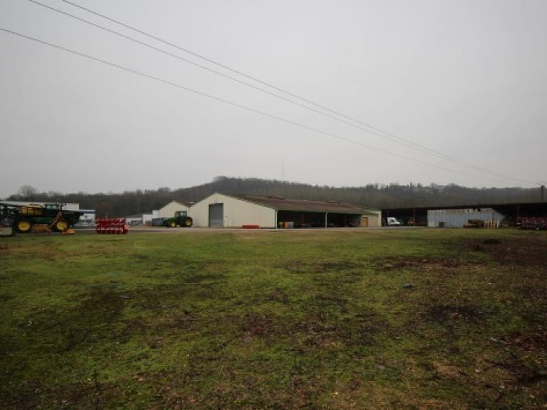 Bâtiment d'activités à vendre près de Soissons (02)